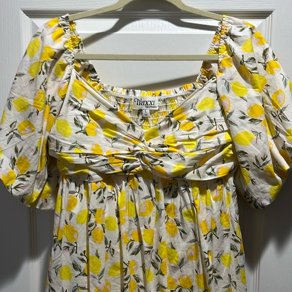 TRIXXI LOS ANGELES Cute summer dress
